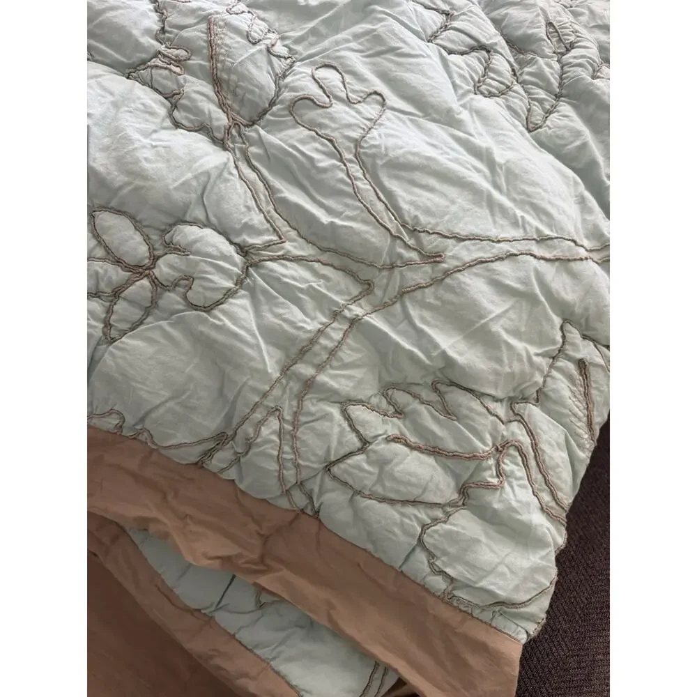 Vintage SOFT SURROUNDINGS sage/mint green Crinkle Comforter Queen Size